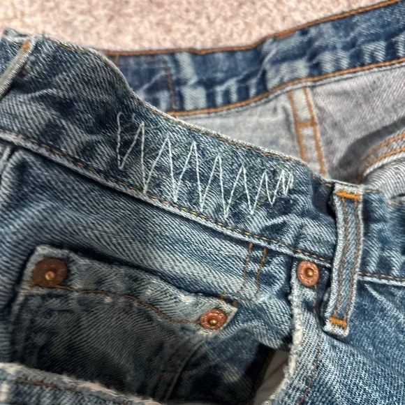 Distressed Levi’s 501 Blue Jeans - Picture 5 of 15